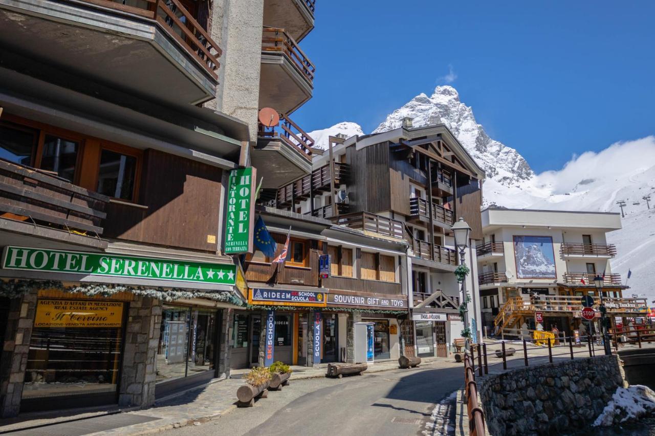 Hotel & Ristorante Serenella Breuil-Cervinia Luaran gambar