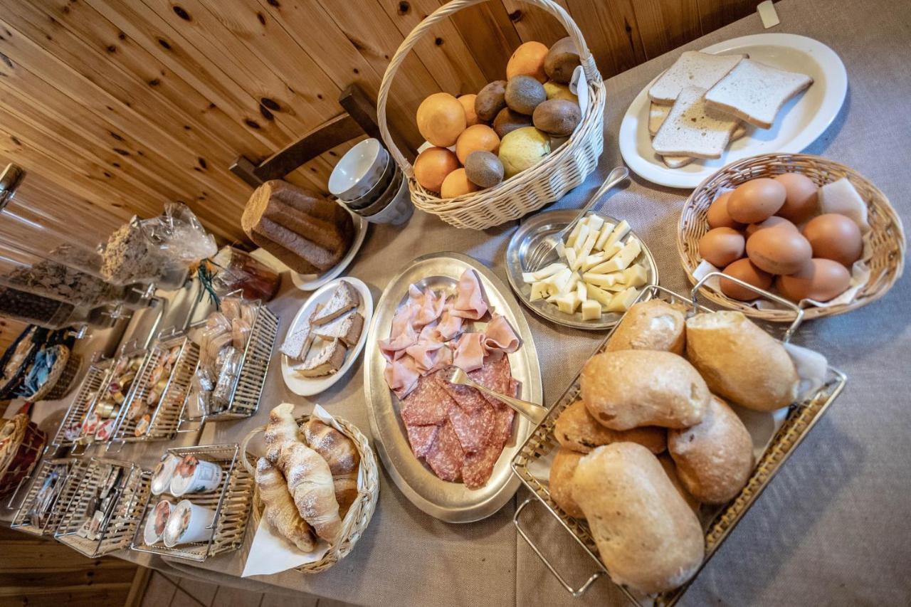 Hotel & Ristorante Serenella Breuil-Cervinia Luaran gambar