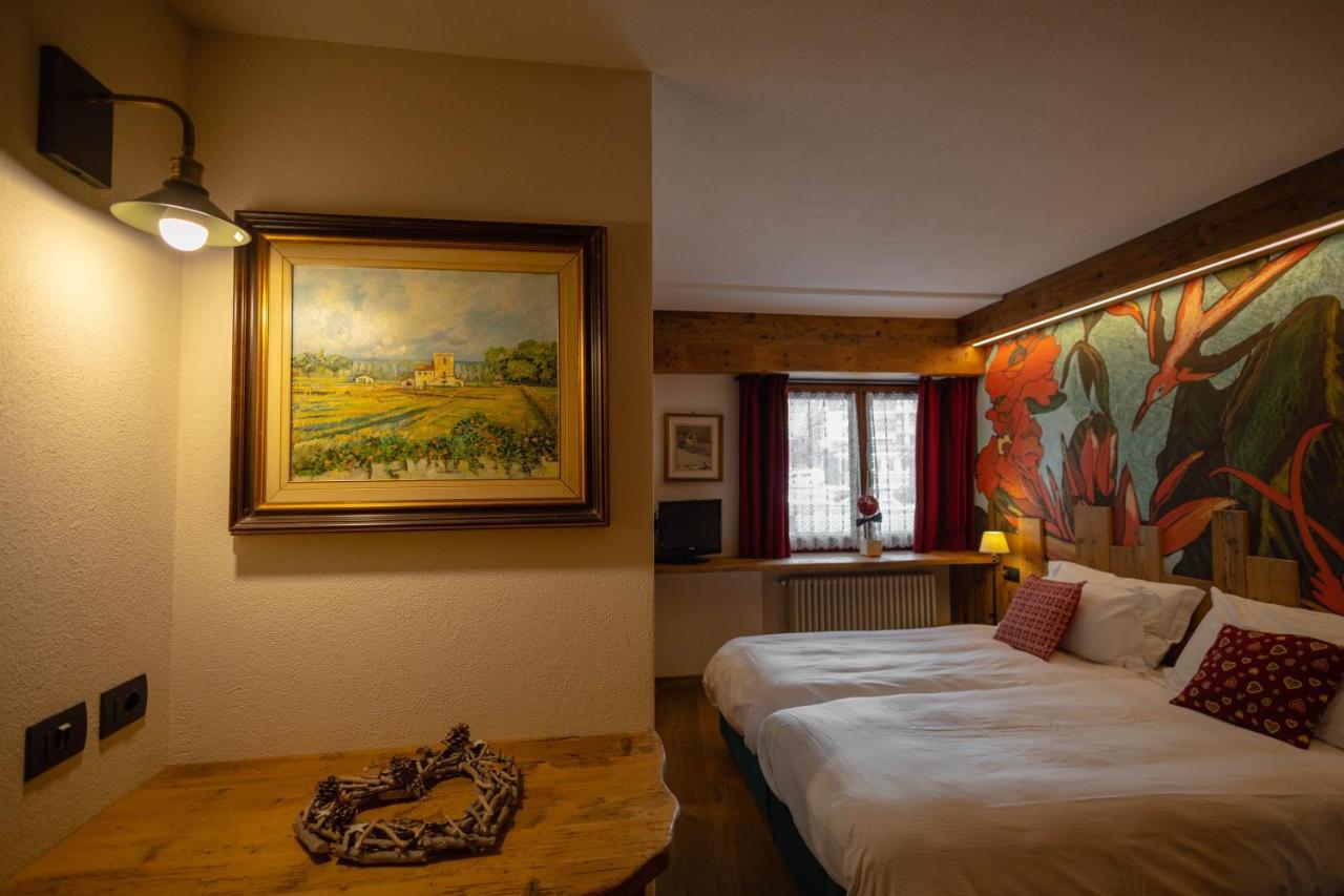 Hotel & Ristorante Serenella Breuil-Cervinia Luaran gambar