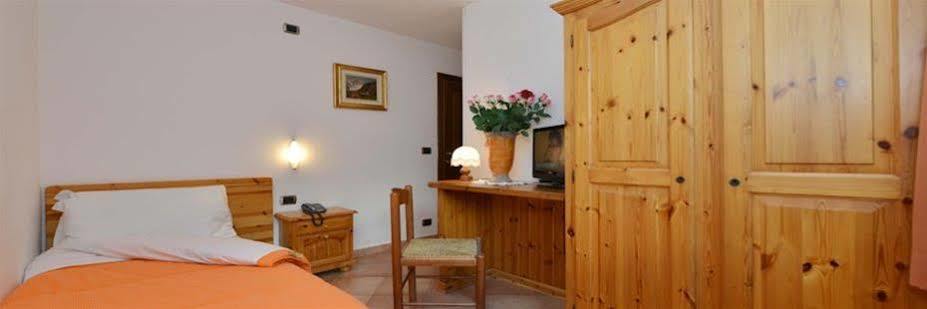 Hotel & Ristorante Serenella Breuil-Cervinia Luaran gambar