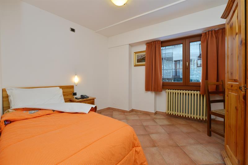 Hotel & Ristorante Serenella Breuil-Cervinia Luaran gambar